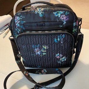 Lug Ranger in Bouquet Black